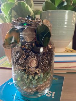 JAR OF JEWELRY JUNK
