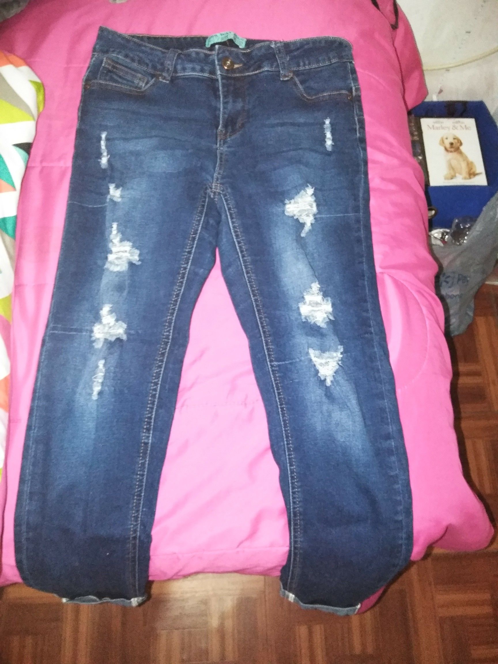 women's blue wash jeans