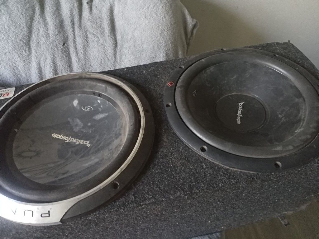 Two Rockford Fosgate Subs (1) P3 Top Of The Line And (1) Punch . High Quality Subwoofers Powerful!