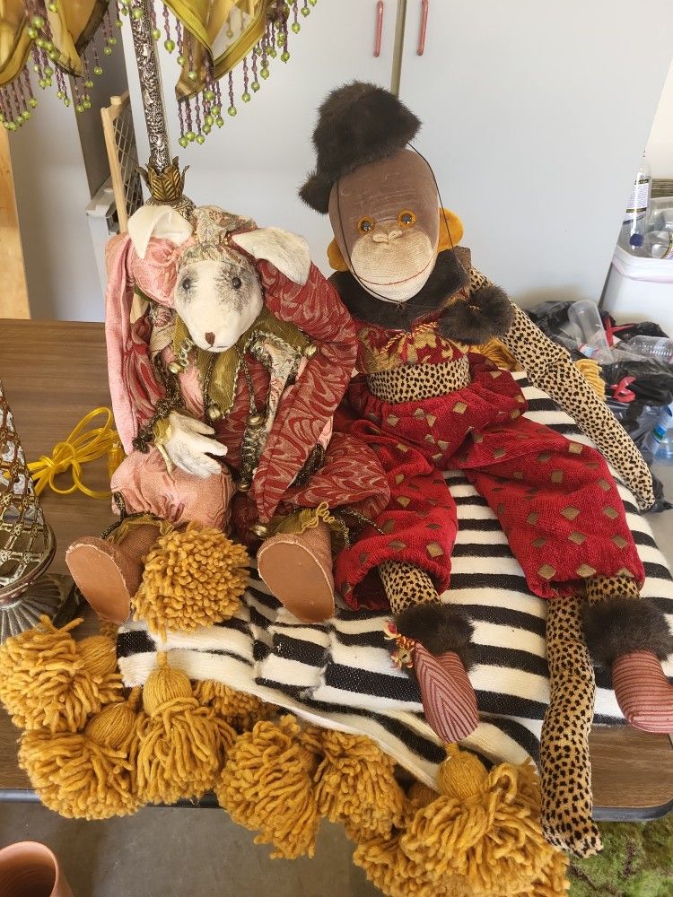 Decorative Stuffed Animals