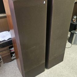 Acoustic Research 9ls speakers .