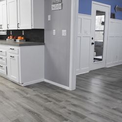 ——— VINYL FLOORING———