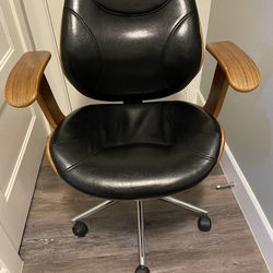 Bentwood Executive Swivel Office Chair,