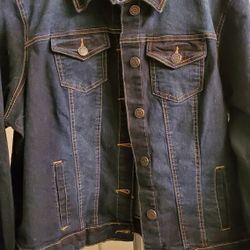 NEW DARK WASHED JEAN JACKET...SIZE 2X