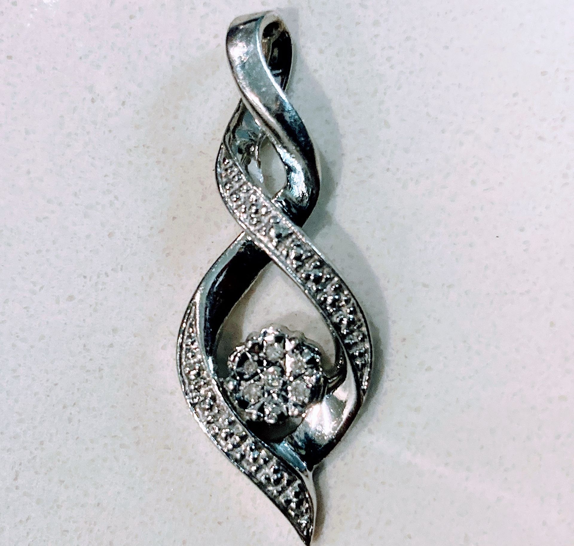 925 Silver & Cubic Zirconia Infinity Pendant