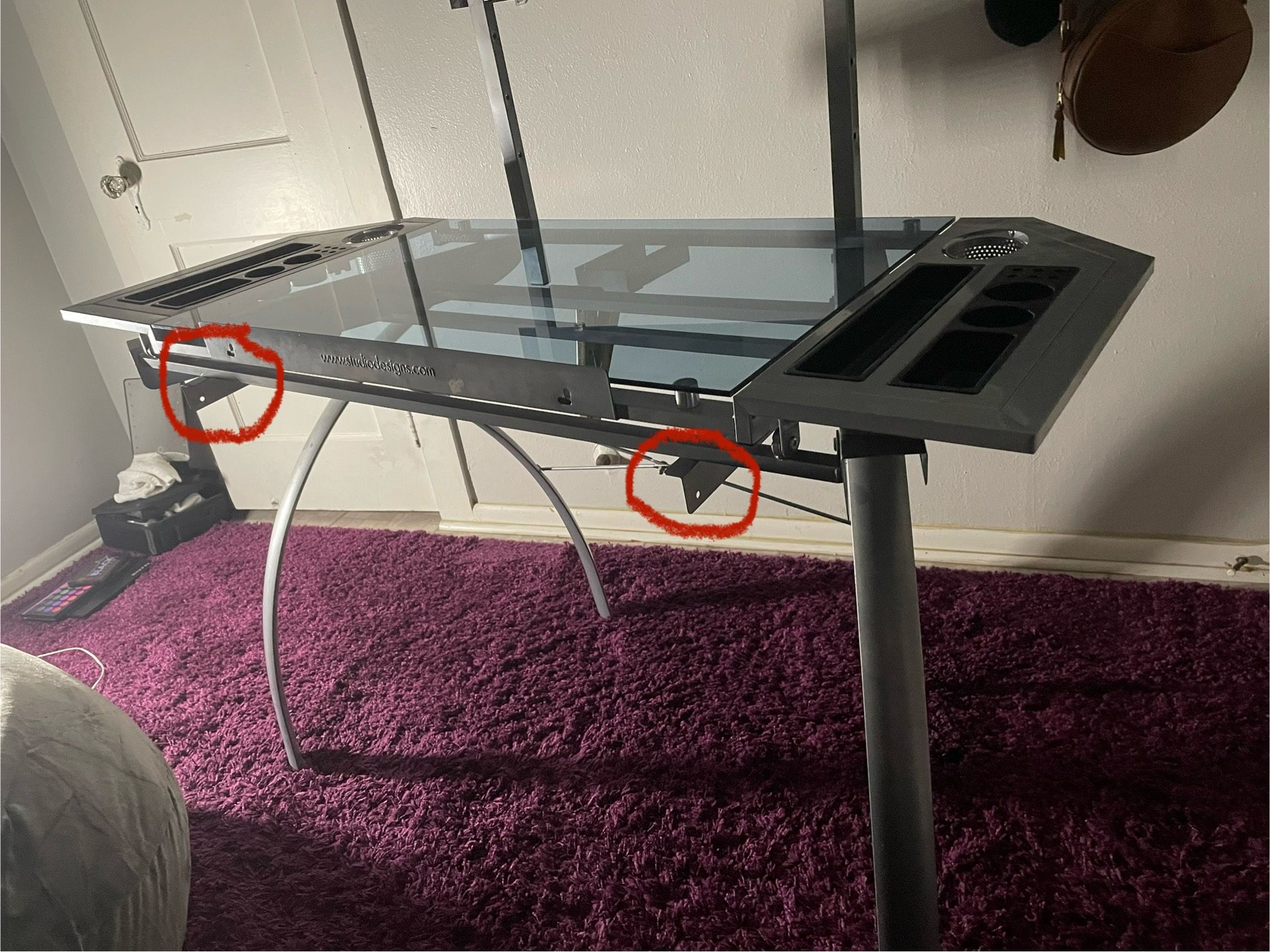 Art Table Desk (One Flaw)