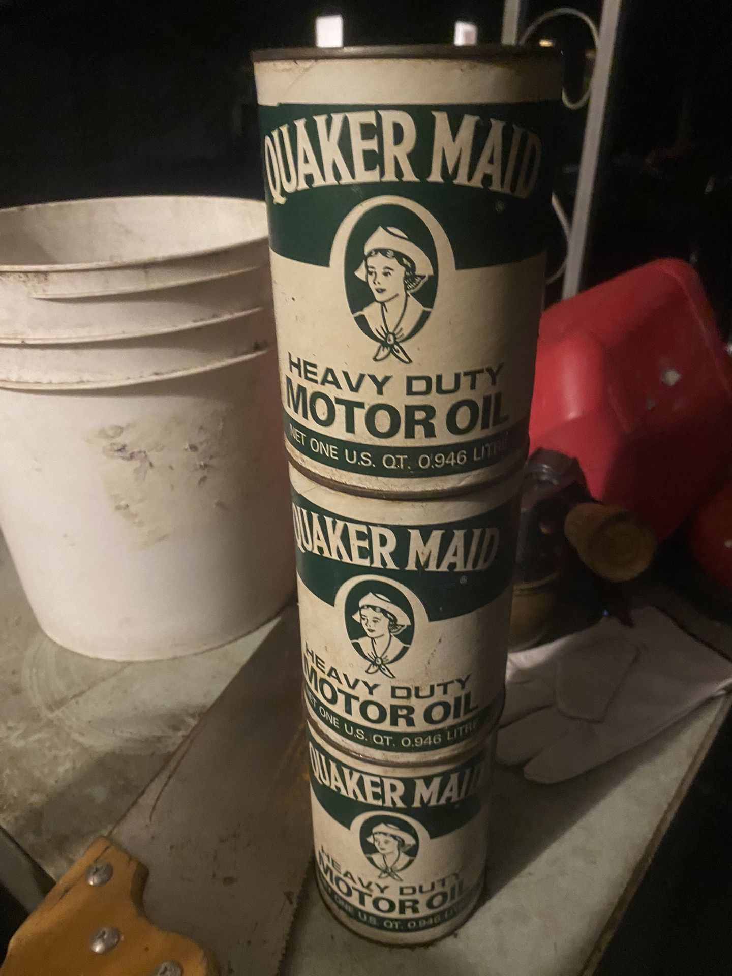 Old Oil Cans (full)