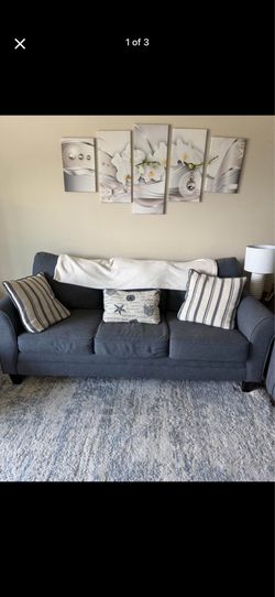 Futon coach , 2 separate pieces