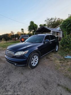 2005 Infiniti FX35