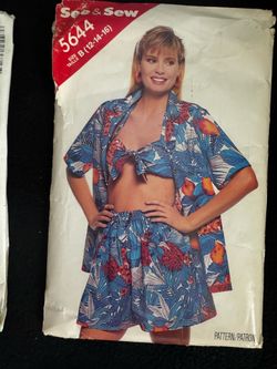 Vintage Beach Outfit Pattern