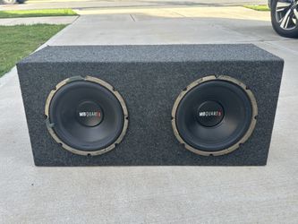 2 10” Subs