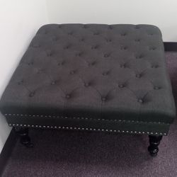 Ottoman's & Benches On Sale 