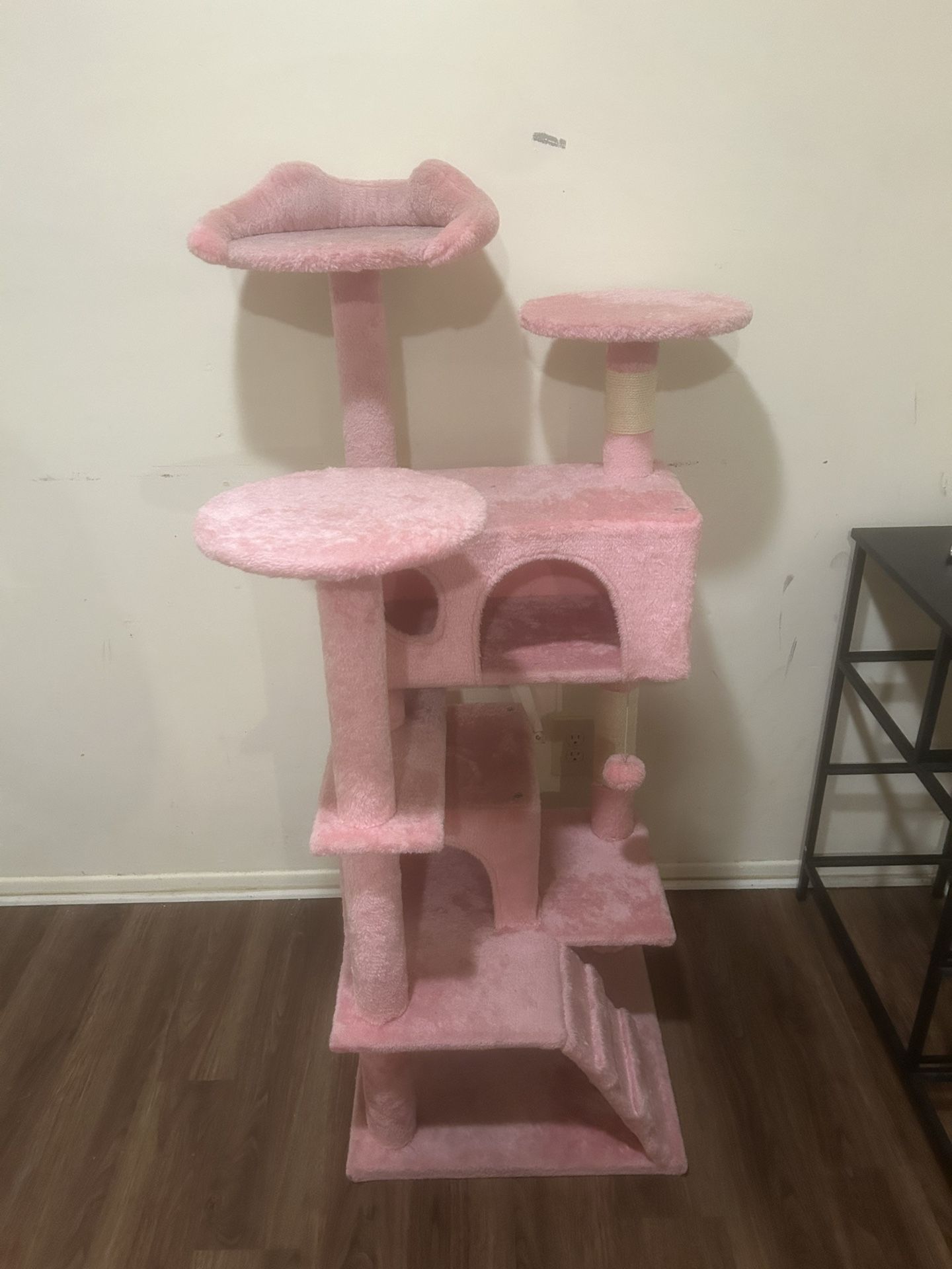 Cat Tower 