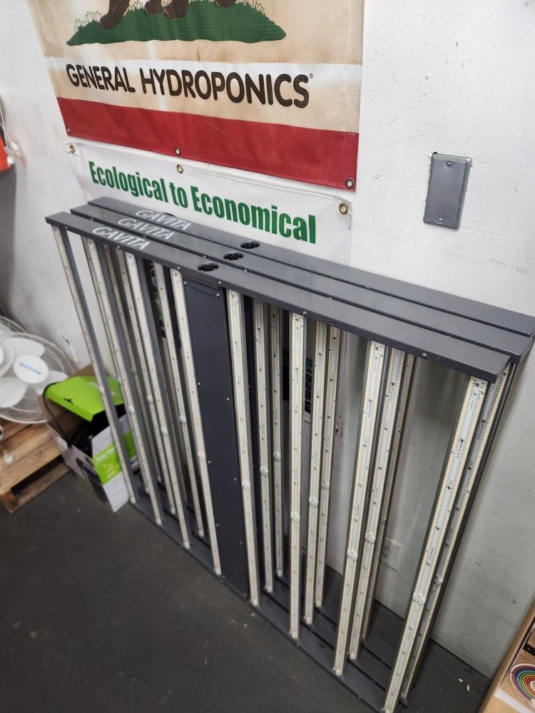 Gavita 1700e LED Lights 