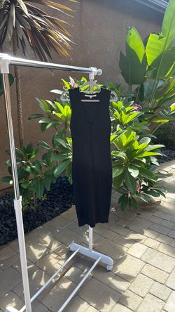 Rachel Roy Fitted Midi Dress – Size Medium