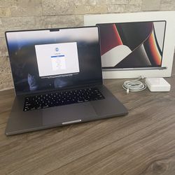 Apple MacBook Pro 16 (1TB SSD, M1 Pro, 16GB) Laptop - Space Gray - MK193LL A