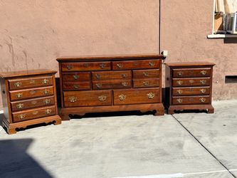 Vintage wood 3 piece Dresser set with nightstands (Queen frame + Hutch sold Separately)