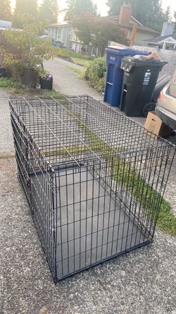 Dod crate size  L 48 X W30 h 33 inch. Price 55$. Pick. Up   E. 72. and. Grandview. E.    Tacoma
