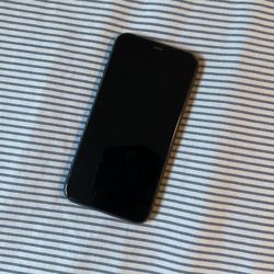 iPhone 11 128 GB Great Condition