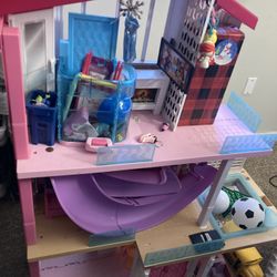 Barbie House 