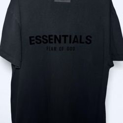 Essentials Man’s Shirt 