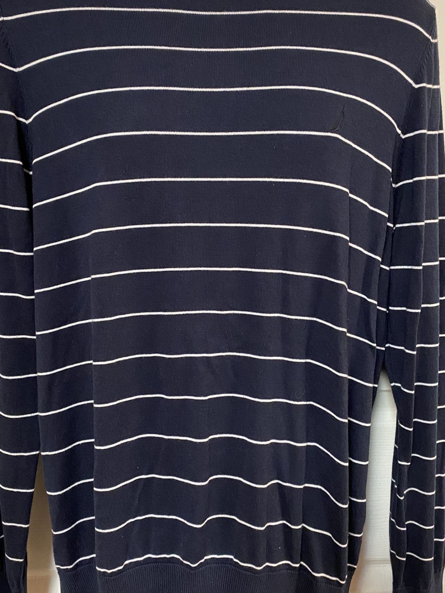 Nautica Luxury Performance Men’s Size Large Navy Blue White Striped Sweater