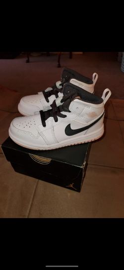 Jordan 1 Mid White/Arctic Orange 9c