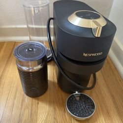 Nespresso Vertuo Next + Aeroccino 3 Milk Frother — $45 | Downtown Palo Alto