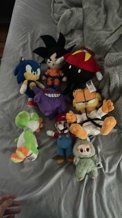 Bunch of random plushies