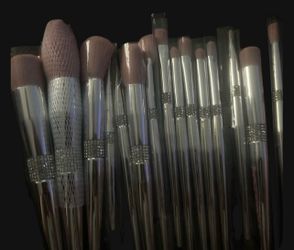 Make up brushes