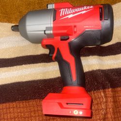 Milwaukee Impact Wrench 