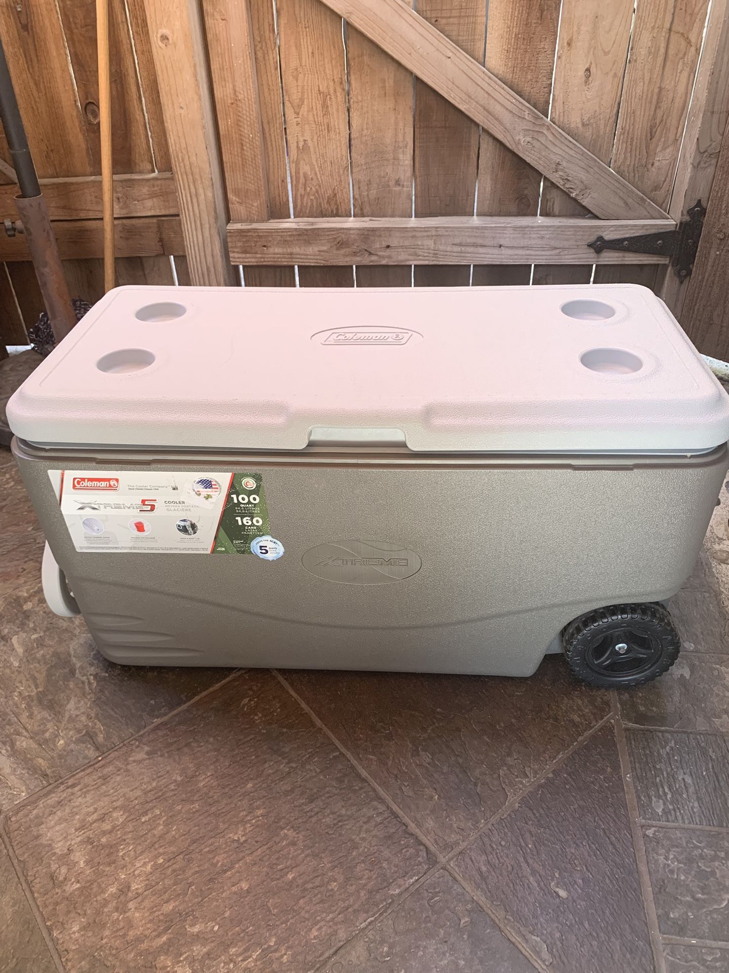 Coleman Xtreme 5 Cooler
