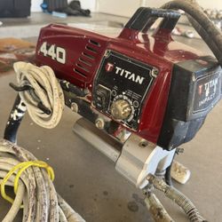 Paint Sprayer TITAN IMPACT 440