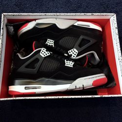 Air Jordan 4 Retro