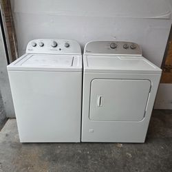 Whirlpool Washer And Gas Dryer 