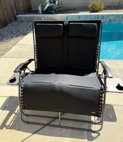 Love seat gravity chair