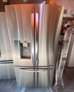 REFRIGERATOR LG 3 DOORS STAINLESS STEEL