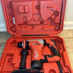 Milwaukee 1-1/8 in. Corded SDS-Plus Rotary Hammer