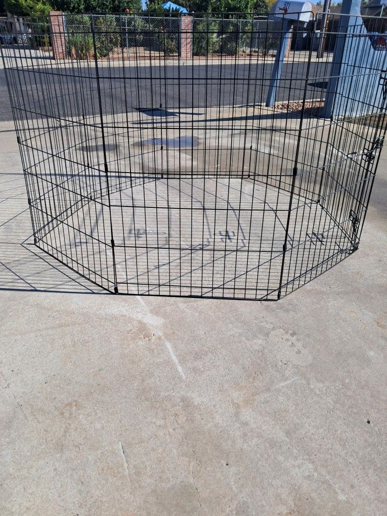 8 Pannel Pet Pen 