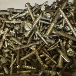 SLOTTED PAN HEAD SCREWS( ALL DIFFERENT SIZES)