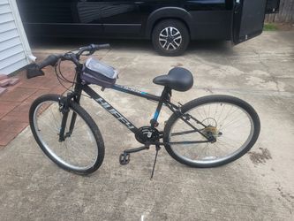Lot of 6 used bikes