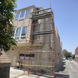 Scaffold 35 High 