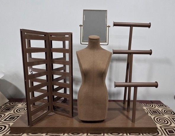 Jewelry Display Stand