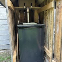 Double Tap Kegerator – Great Condition – $400
