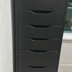Storage Drawers Unit