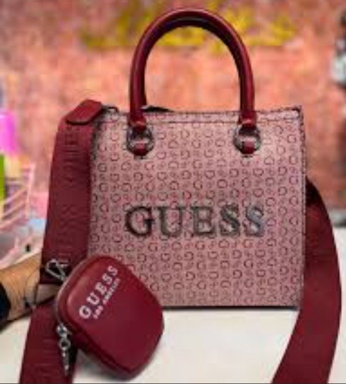 Guess Purse NEW