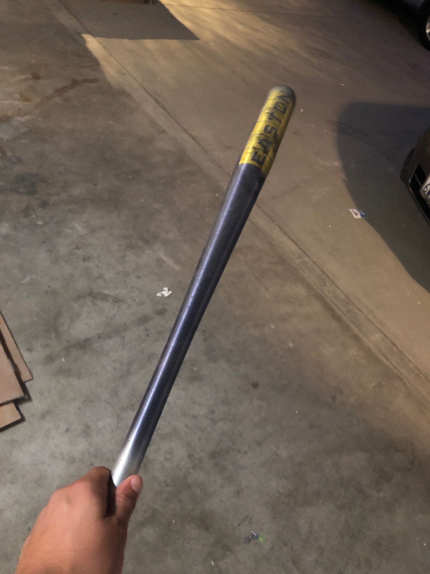 Easton Smoke baseball bat