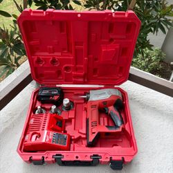 Milwaukee 2632-22XC M18 Propex Expansion Tool Kit 1 1/2", 1”, 3/4”, 3.0 battery
