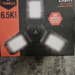 Torelli 3-wing LED CEILING LIGHT With 6500+ Lumen Output, Garage / Work Light