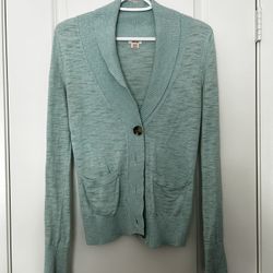 Woman’s Cardigan XS